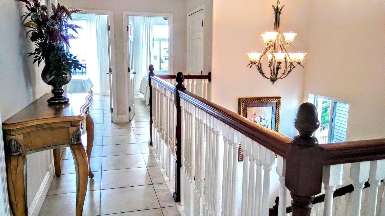 Mediterranean Three Story Beach Townhouse St. Pete Beach Exterior foto